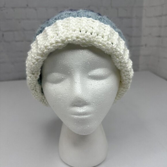 Handmade Women's NEW Braided Virgin Wool Knit Beanie - White Light Blue and Blue - Picture 2 of 12